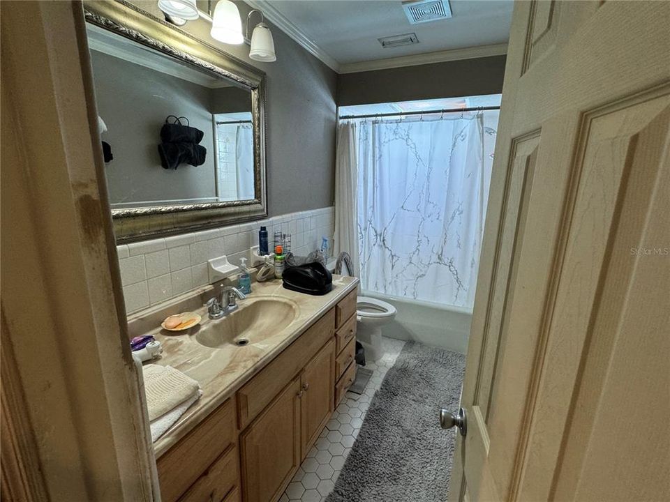 For Sale: $750,000 (0 beds, 0 baths, 1736 Square Feet)