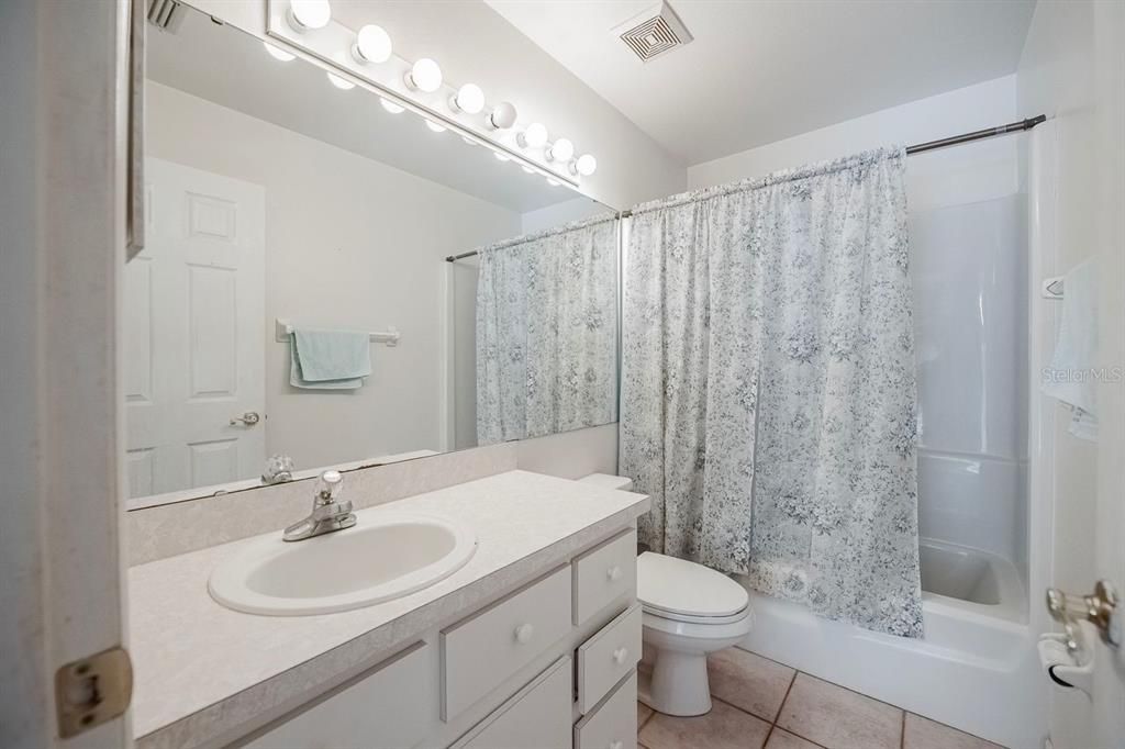 En Venta: $210,000 (2 camas, 2 baños, 1281 Pies cuadrados)