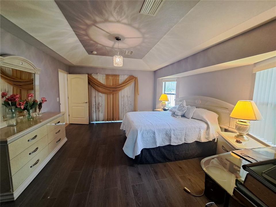 出租: $2,600 (3 贝兹, 2 浴室, 2058 平方英尺)