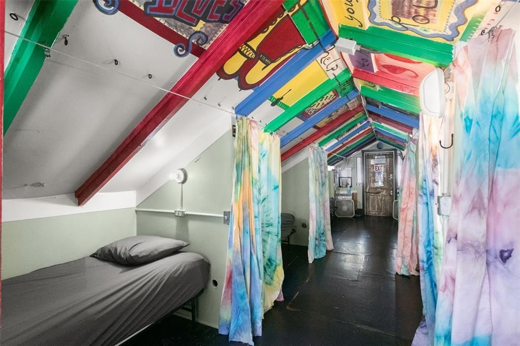 For Sale: $750,000 (42 beds, 0 baths, 2106 Square Feet)