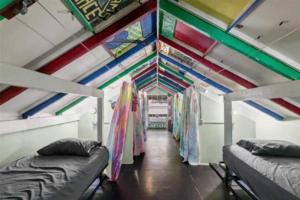 For Sale: $750,000 (42 beds, 0 baths, 2106 Square Feet)