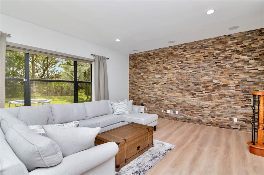 На продажу: $849,000 (5 спален, 3 ванн, 3445 Квадратных фут)