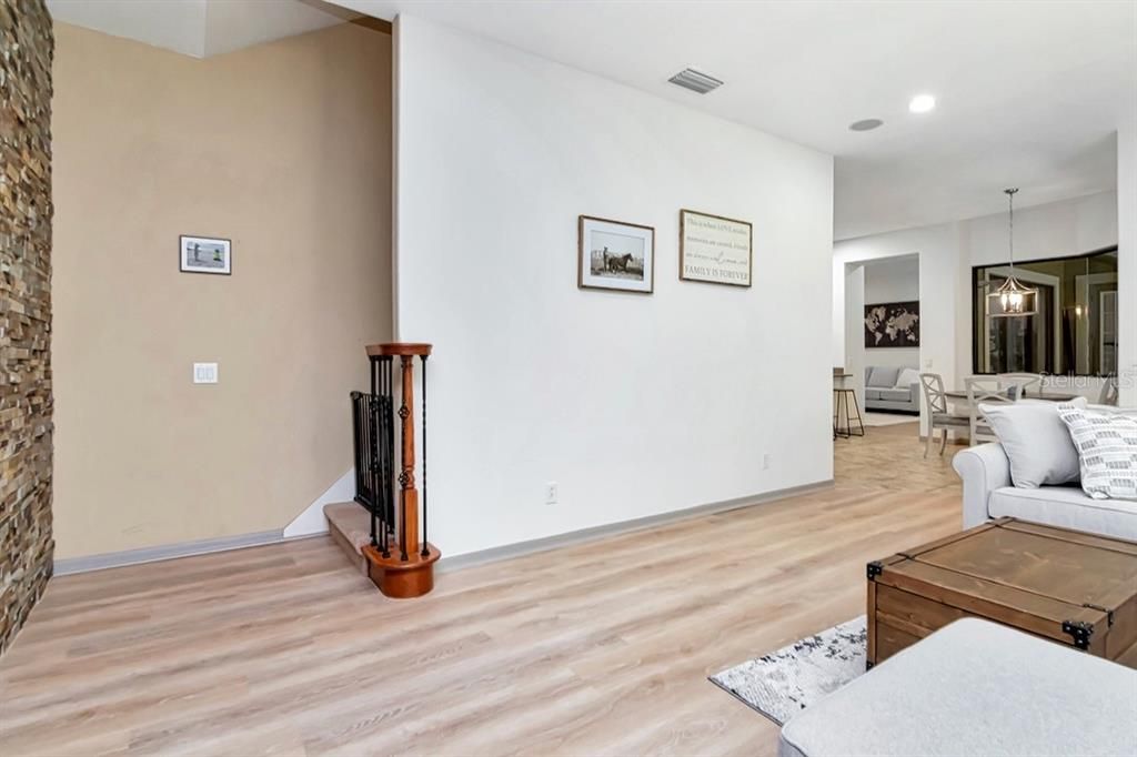 На продажу: $849,000 (5 спален, 3 ванн, 3445 Квадратных фут)