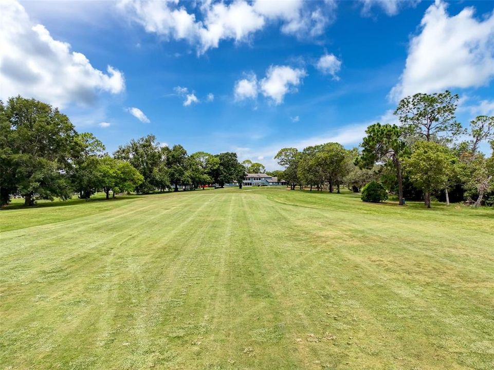 For Sale: $139,000 (2 beds, 2 baths, 1142 Square Feet)