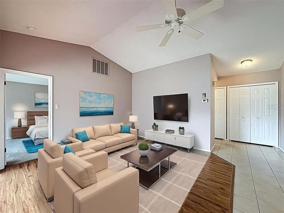 For Sale: $139,000 (2 beds, 2 baths, 1142 Square Feet)