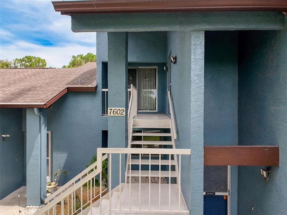 For Sale: $139,000 (2 beds, 2 baths, 1142 Square Feet)