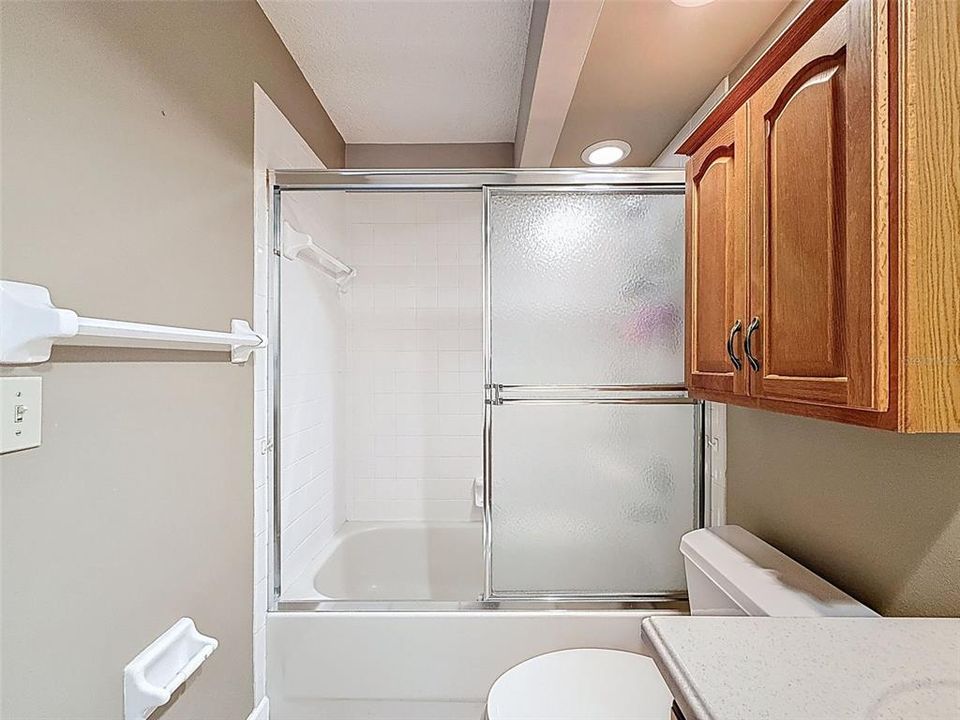 For Sale: $139,000 (2 beds, 2 baths, 1142 Square Feet)