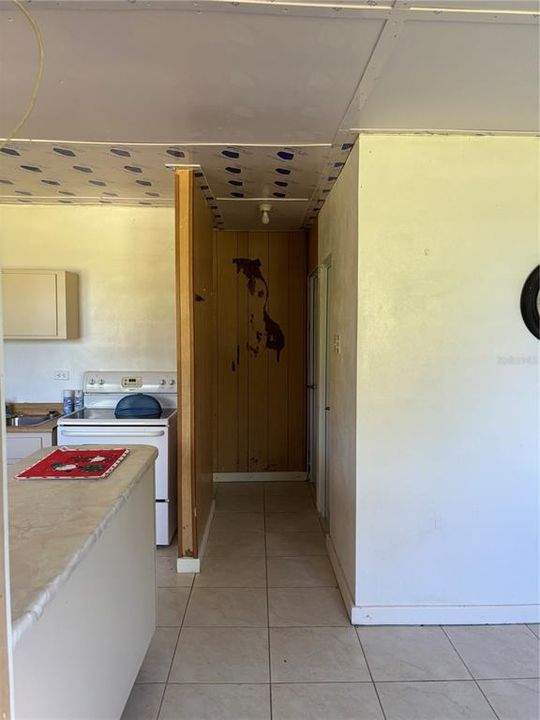 For Sale: $1,100,000 (2 beds, 1 baths, 650 Square Feet)