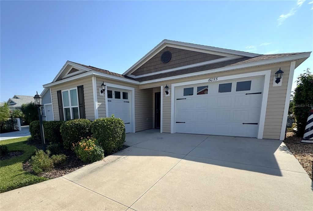 Recientemente alquilado: $1,850 (3 camas, 2 baños, 1426 Pies cuadrados)