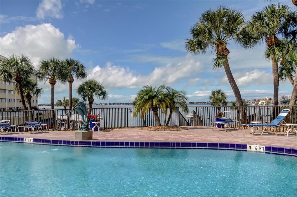 For Sale: $364,900 (2 beds, 2 baths, 1440 Square Feet)