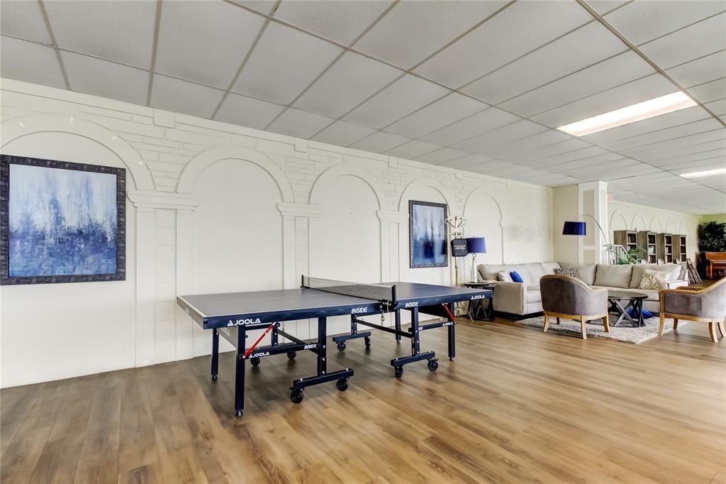 For Sale: $364,900 (2 beds, 2 baths, 1440 Square Feet)