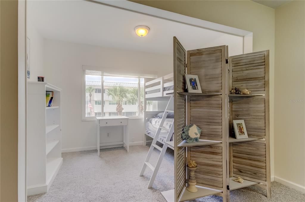 For Sale: $364,900 (2 beds, 2 baths, 1440 Square Feet)