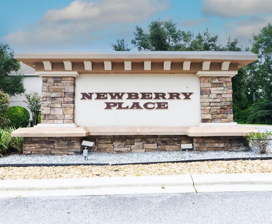 待售: $419,000 (6 贝兹, 4 浴室, 3920 平方英尺)