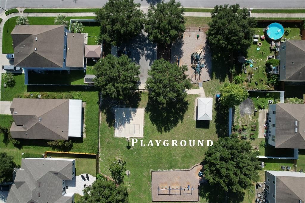 待售: $419,000 (6 贝兹, 4 浴室, 3920 平方英尺)