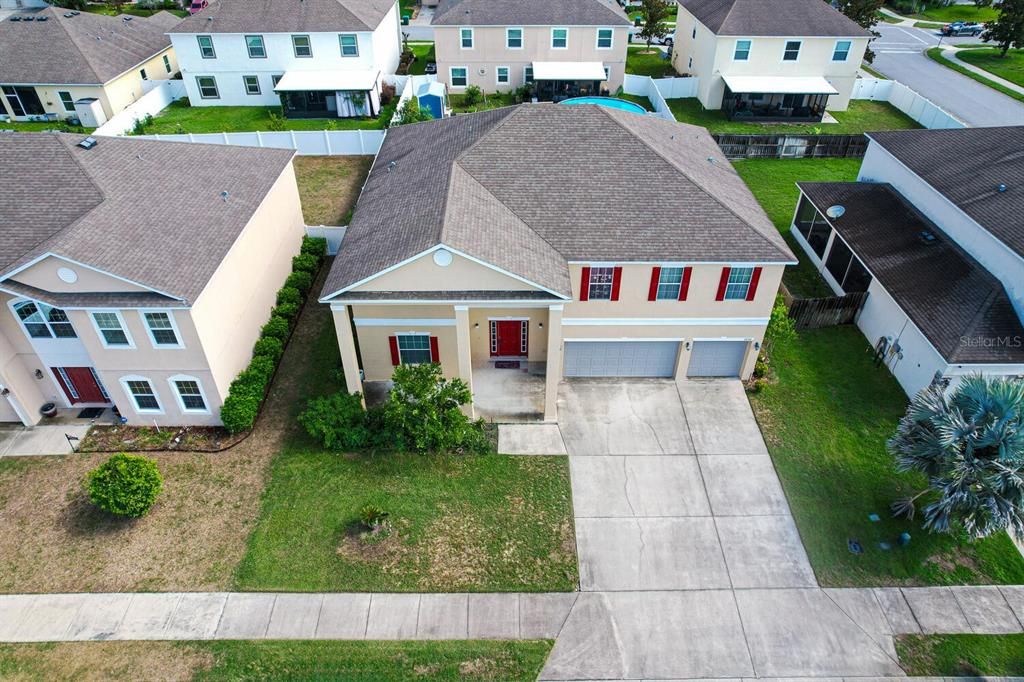 待售: $419,000 (6 贝兹, 4 浴室, 3920 平方英尺)