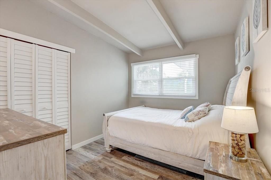 Activo con contrato: $2,000 (3 camas, 2 baños, 1176 Pies cuadrados)