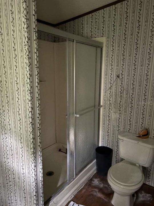 待售: $109,000 (3 贝兹, 2 浴室, 1560 平方英尺)