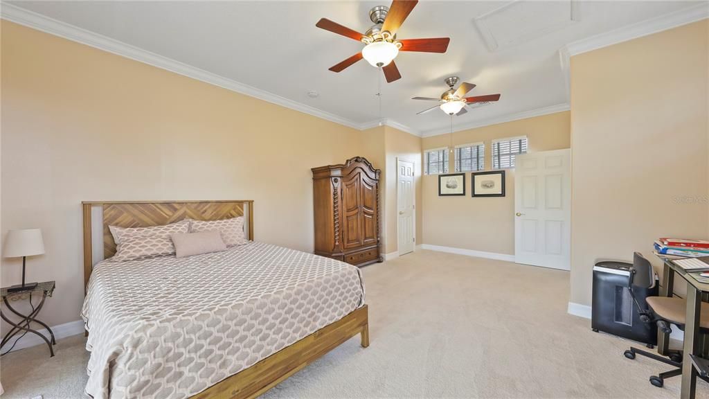 Active With Contract: $454,750 (3 beds, 3 baths, 2182 Square Feet)