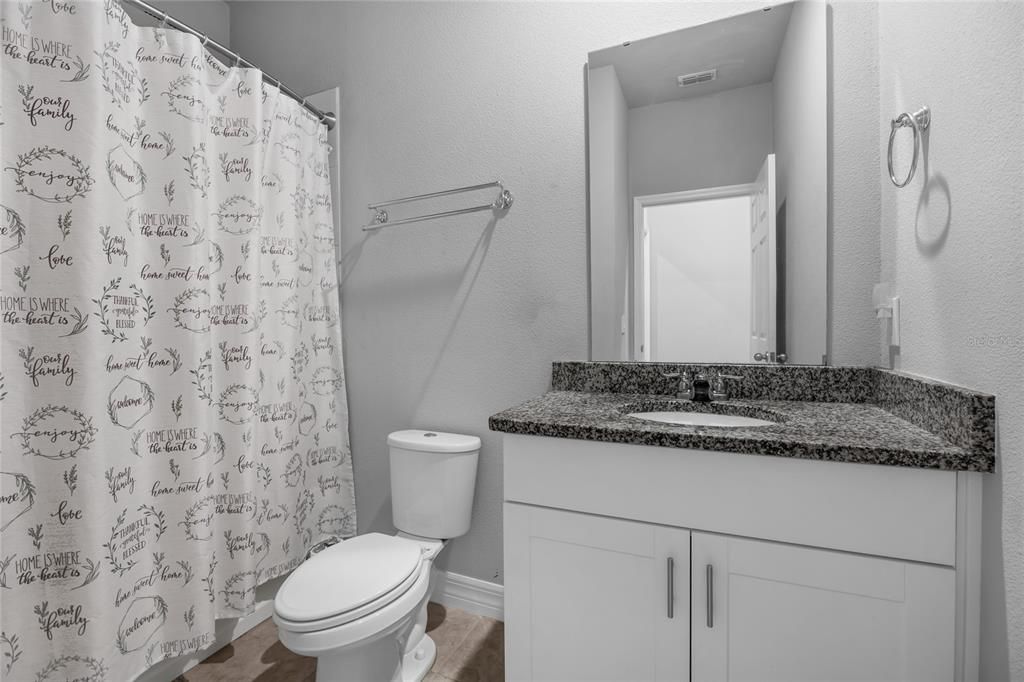 Под контрактом: $375,000 (3 спален, 2 ванн, 1502 Квадратных фут)