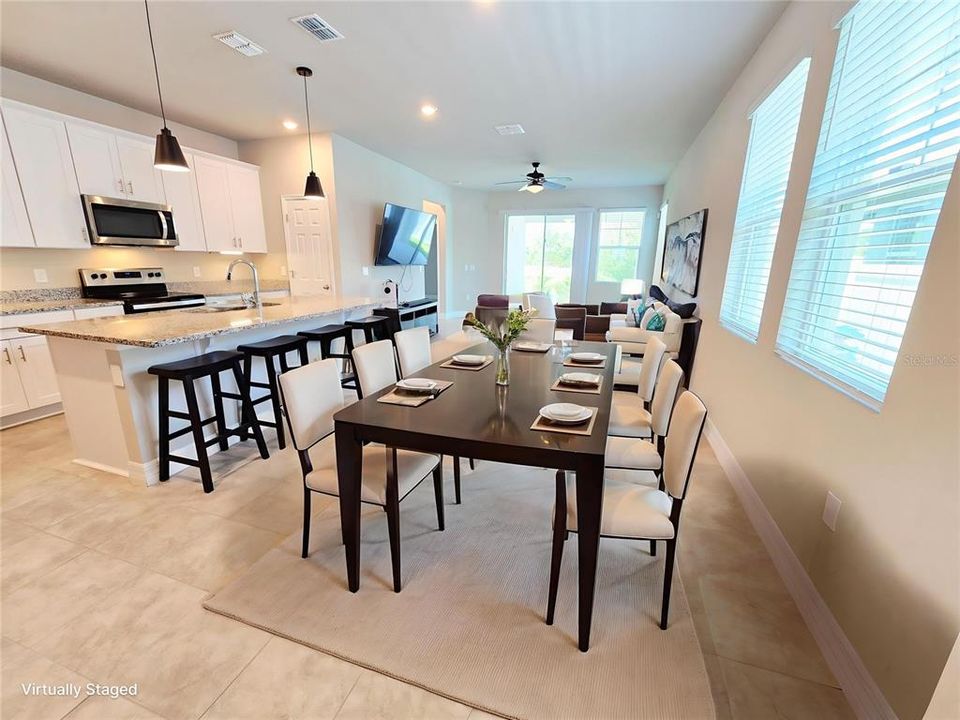 Под контрактом: $375,000 (3 спален, 2 ванн, 1502 Квадратных фут)