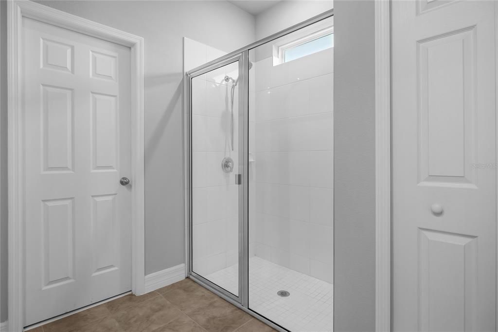 Под контрактом: $375,000 (3 спален, 2 ванн, 1502 Квадратных фут)