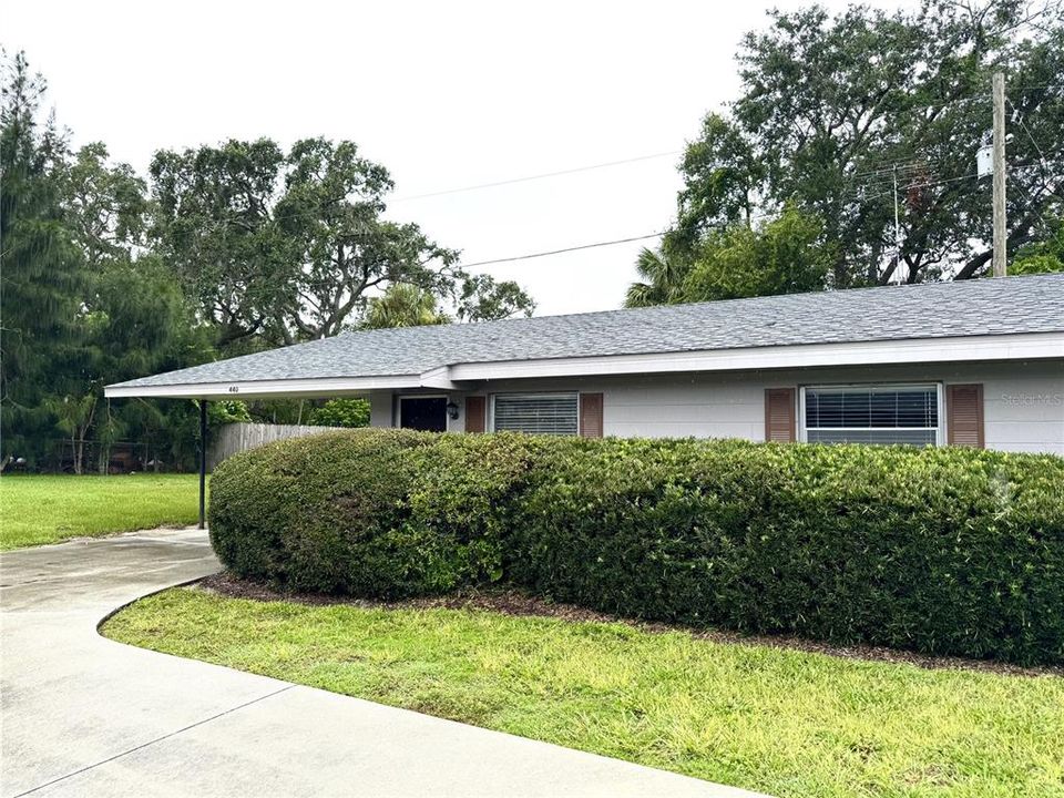 Recently Rented: $1,495 (2 beds, 1 baths, 812 Square Feet)