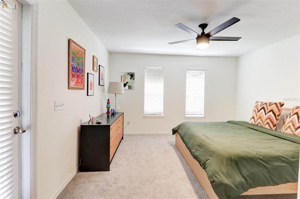 Active With Contract: $2,500 (4 beds, 2 baths, 1724 Square Feet)
