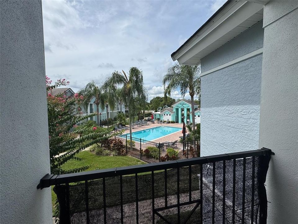 Active With Contract: $2,500 (4 beds, 2 baths, 1724 Square Feet)