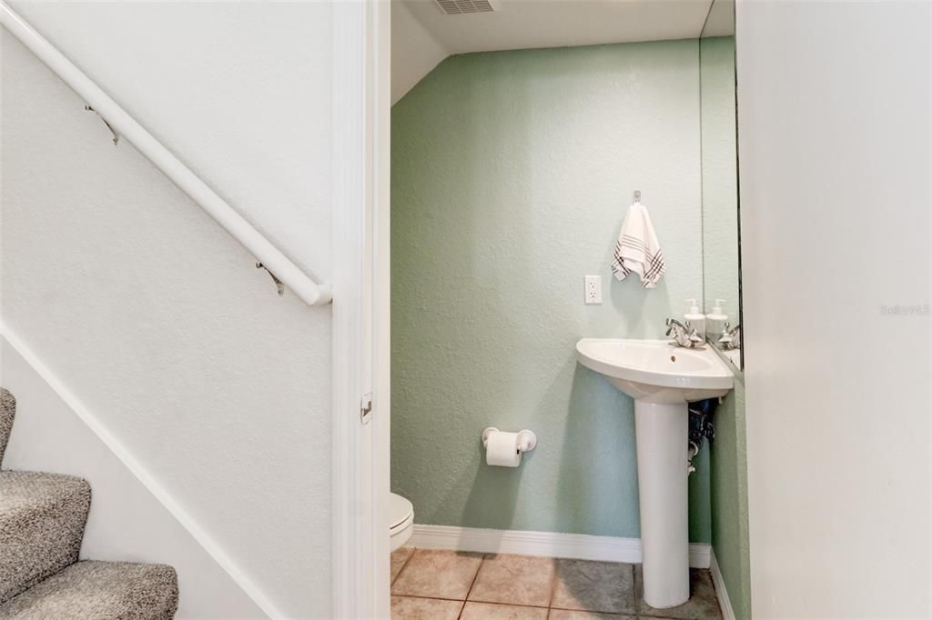 Active With Contract: $2,500 (4 beds, 2 baths, 1724 Square Feet)