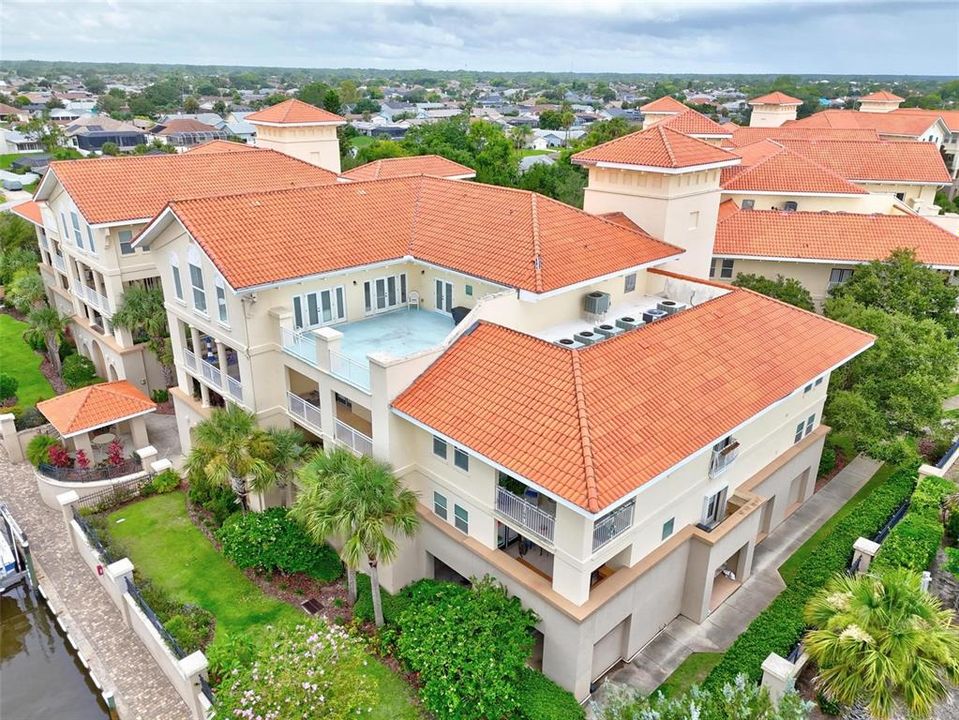 待售: $385,000 (3 贝兹, 2 浴室, 2325 平方英尺)