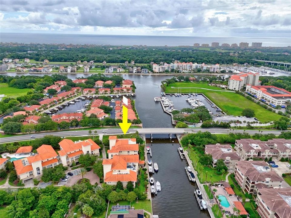 待售: $385,000 (3 贝兹, 2 浴室, 2325 平方英尺)