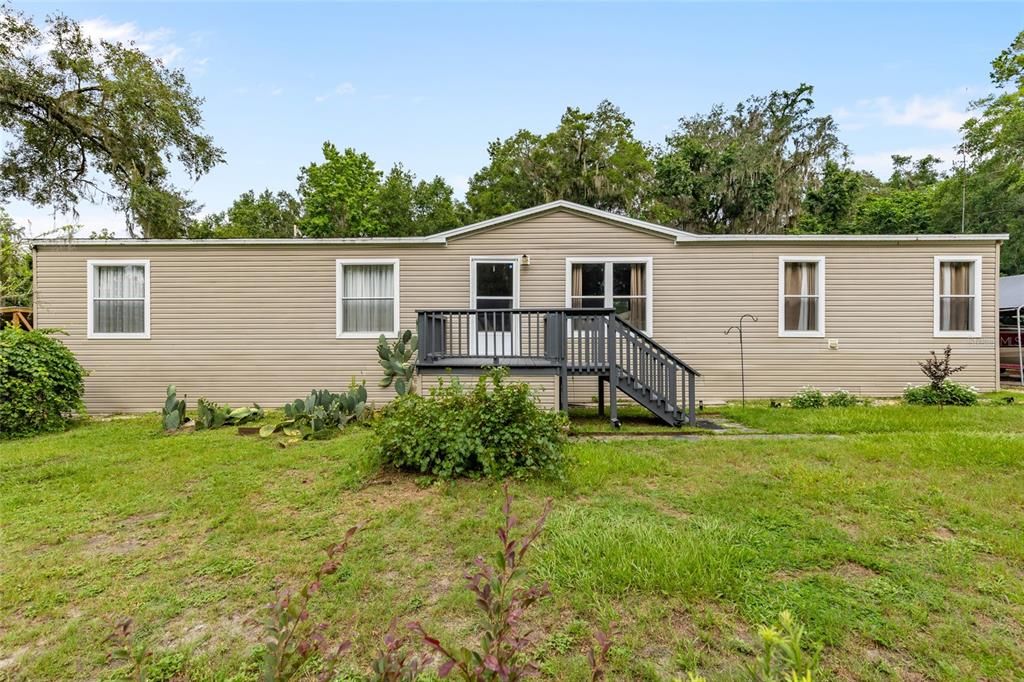 待售: $239,000 (4 贝兹, 2 浴室, 1904 平方英尺)