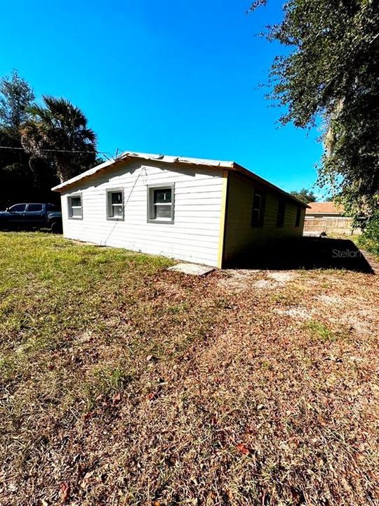 待售: $145,000 (3 贝兹, 1 浴室, 934 平方英尺)