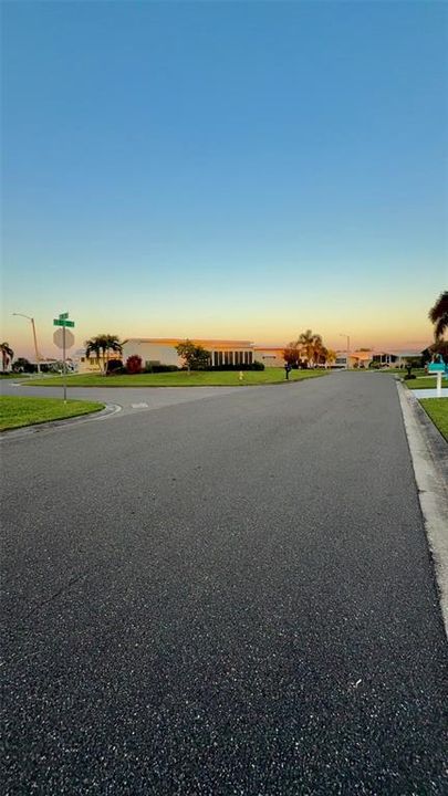 待售: $129,000 (2 贝兹, 2 浴室, 1056 平方英尺)