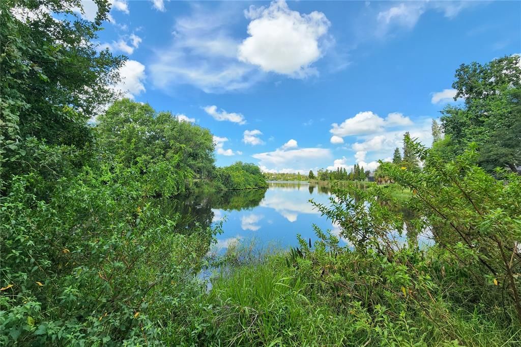 For Rent: $2,300 (3 beds, 2 baths, 1928 Square Feet)