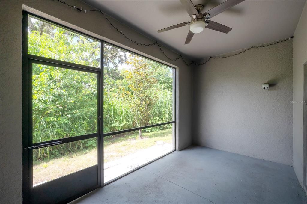 For Rent: $2,300 (3 beds, 2 baths, 1928 Square Feet)