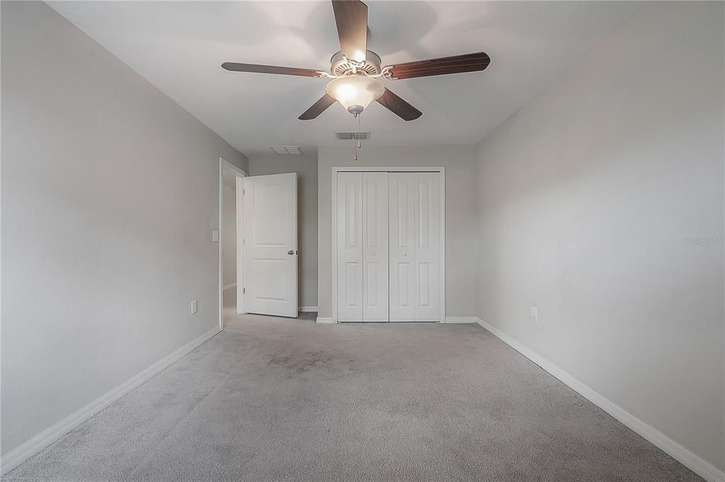 For Rent: $2,300 (3 beds, 2 baths, 1928 Square Feet)