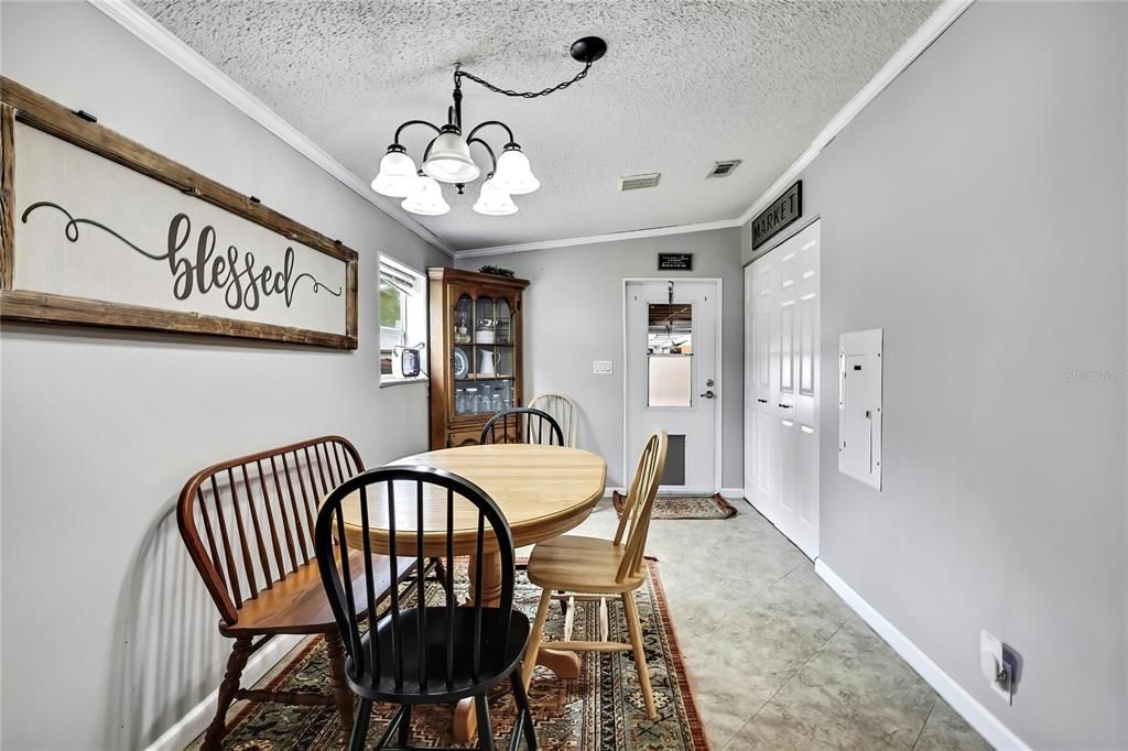 For Sale: $399,995 (3 beds, 2 baths, 1620 Square Feet)