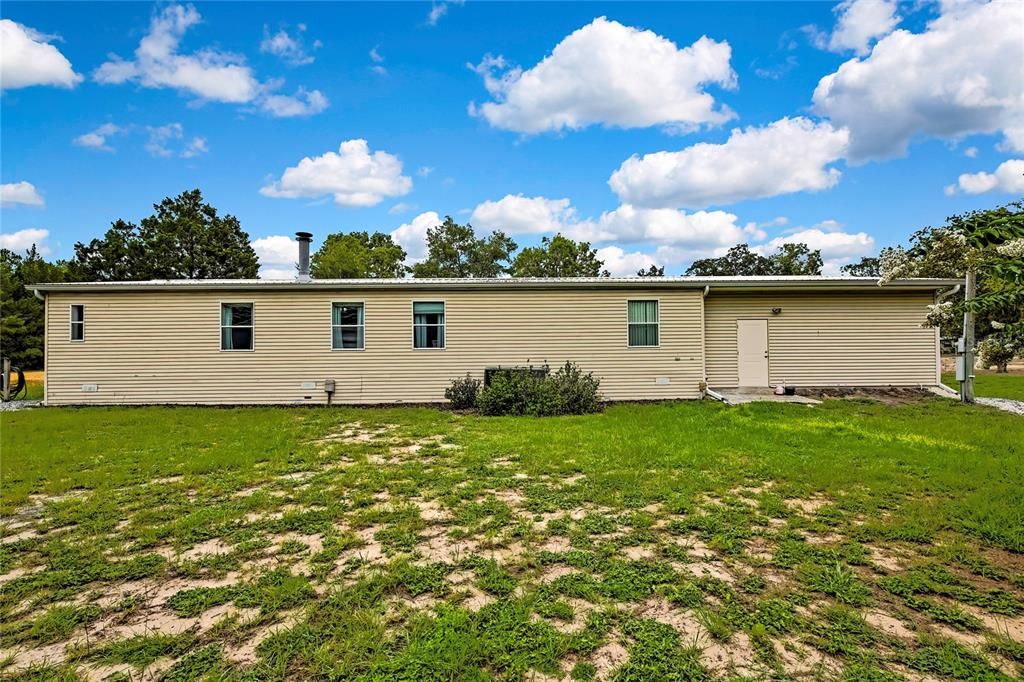 For Sale: $399,995 (3 beds, 2 baths, 1620 Square Feet)