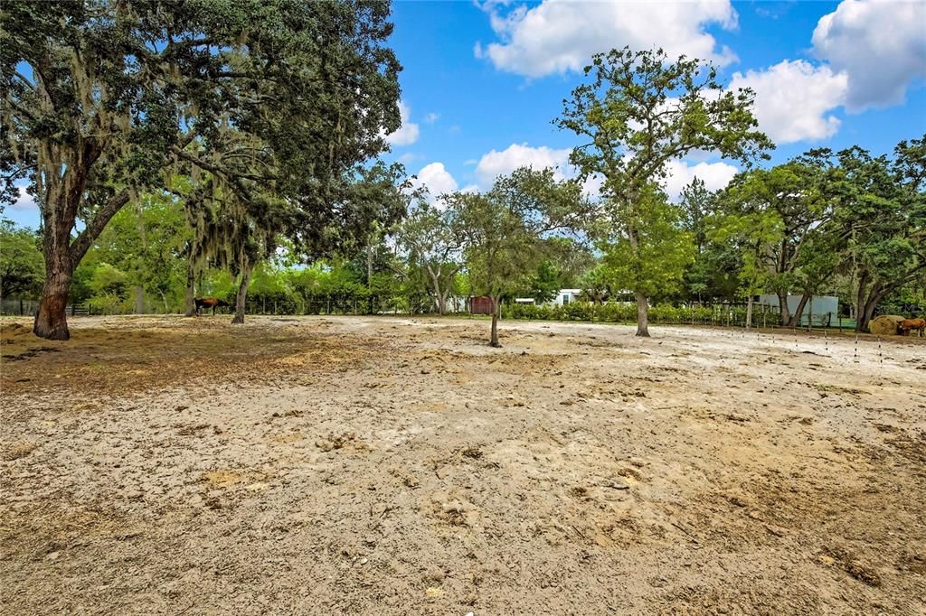 For Sale: $399,995 (3 beds, 2 baths, 1620 Square Feet)