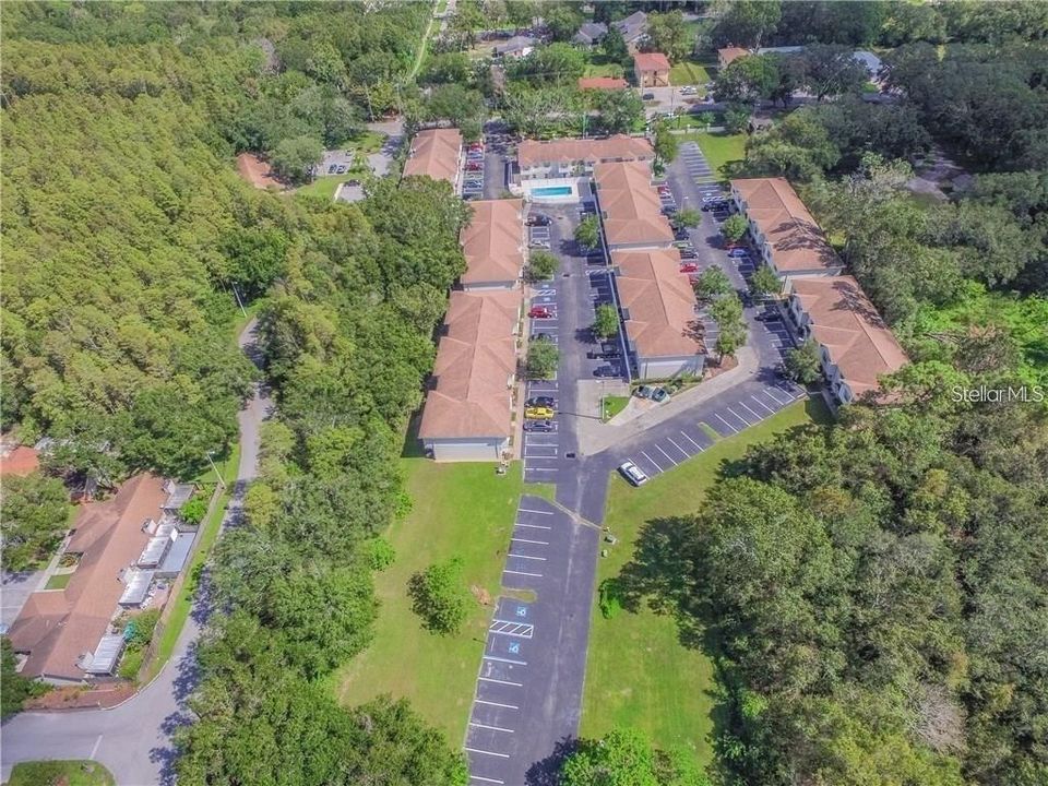 Activo con contrato: $225,000 (0.01 acres)
