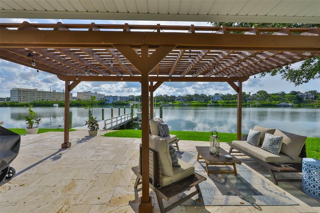 На продажу: $1,995,000 (3 спален, 4 ванн, 2504 Квадратных фут)