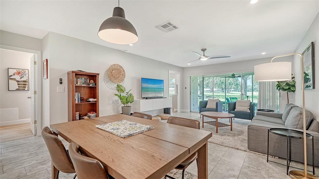 Active With Contract: $2,500 (2 beds, 2 baths, 1118 Square Feet)