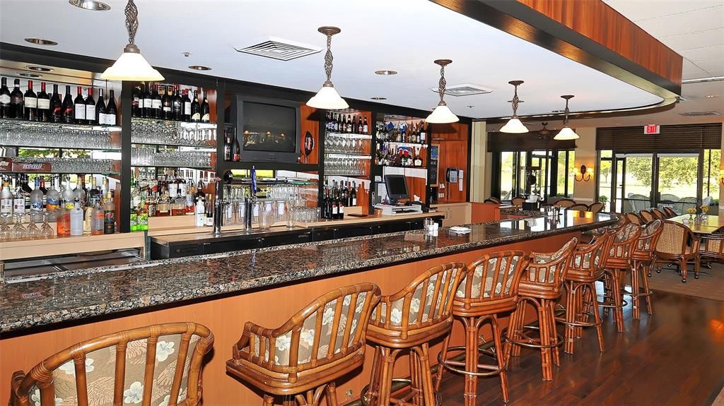 Active With Contract: $2,500 (2 beds, 2 baths, 1118 Square Feet)