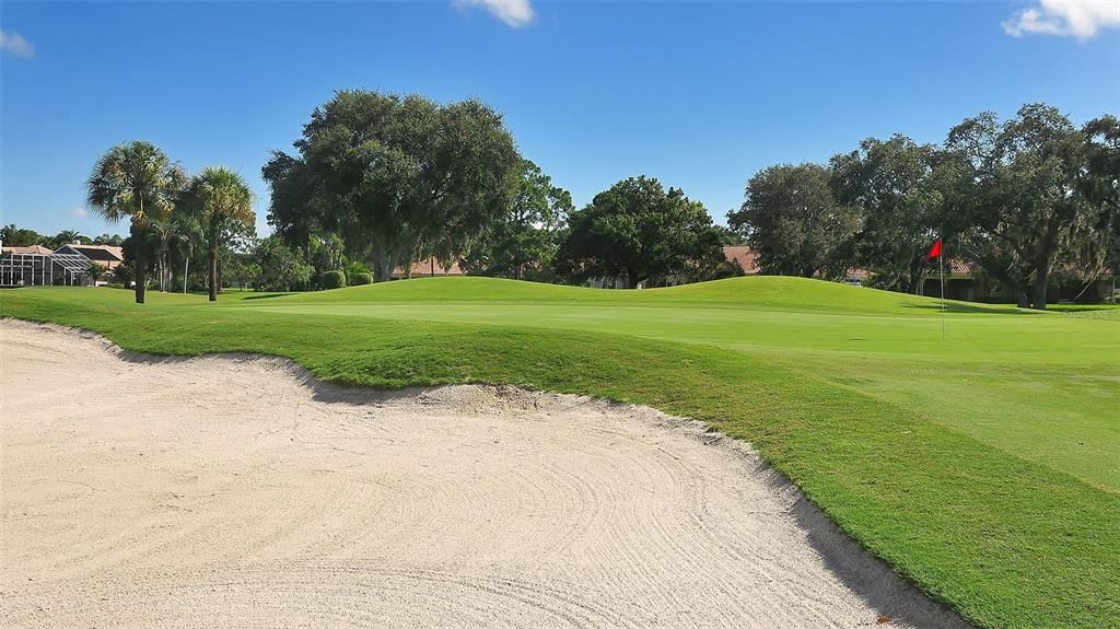 Active With Contract: $2,500 (2 beds, 2 baths, 1118 Square Feet)