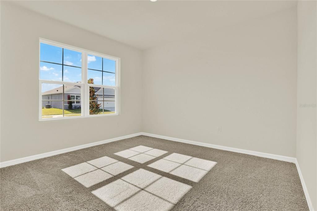 Под контрактом: $479,990 (5 спален, 3 ванн, 2663 Квадратных фут)