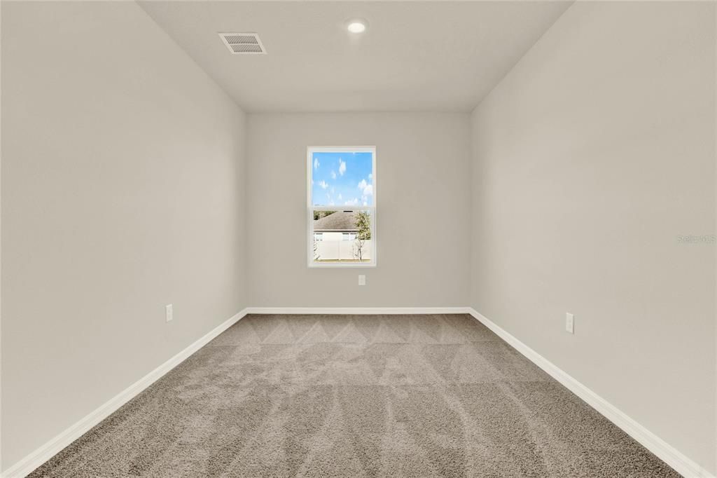 Под контрактом: $479,990 (5 спален, 3 ванн, 2663 Квадратных фут)