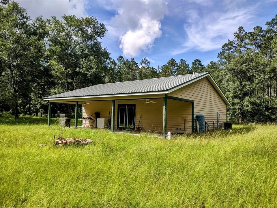 На продажу: $675,000 (3 спален, 2 ванн, 912 Квадратных фут)