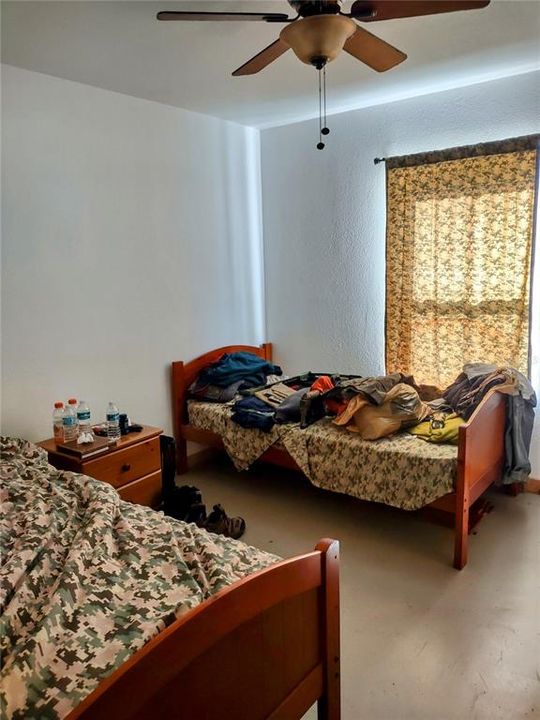 На продажу: $675,000 (3 спален, 2 ванн, 912 Квадратных фут)