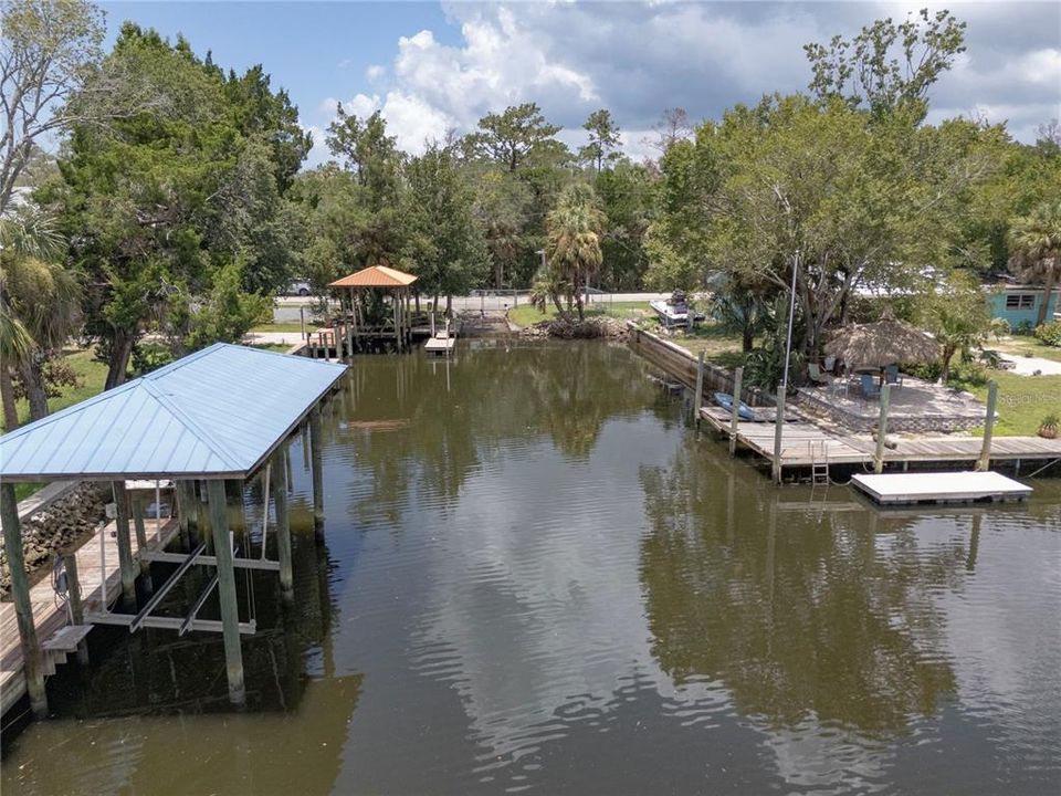 На продажу: $685,000 (2 спален, 2 ванн, 1575 Квадратных фут)